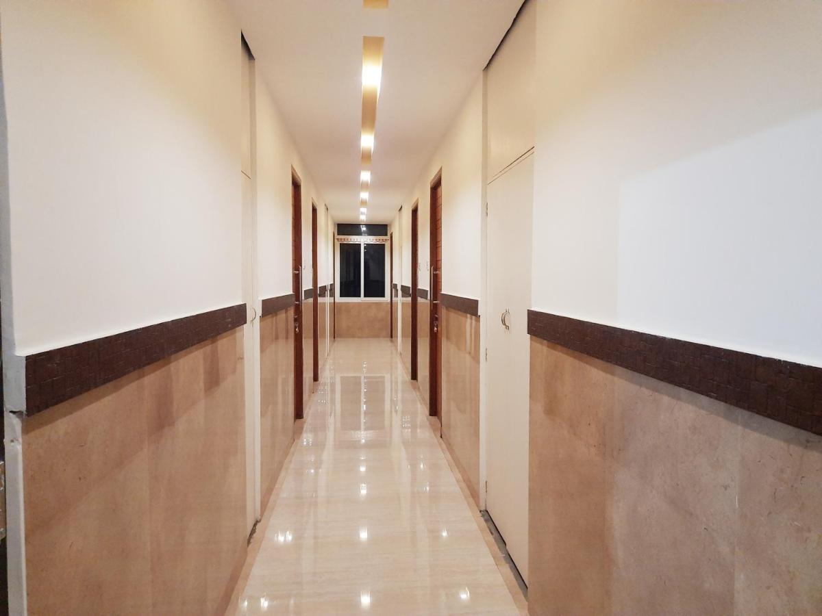 Hotel Abedrooms- Budget Stay Танджавур Екстериор снимка